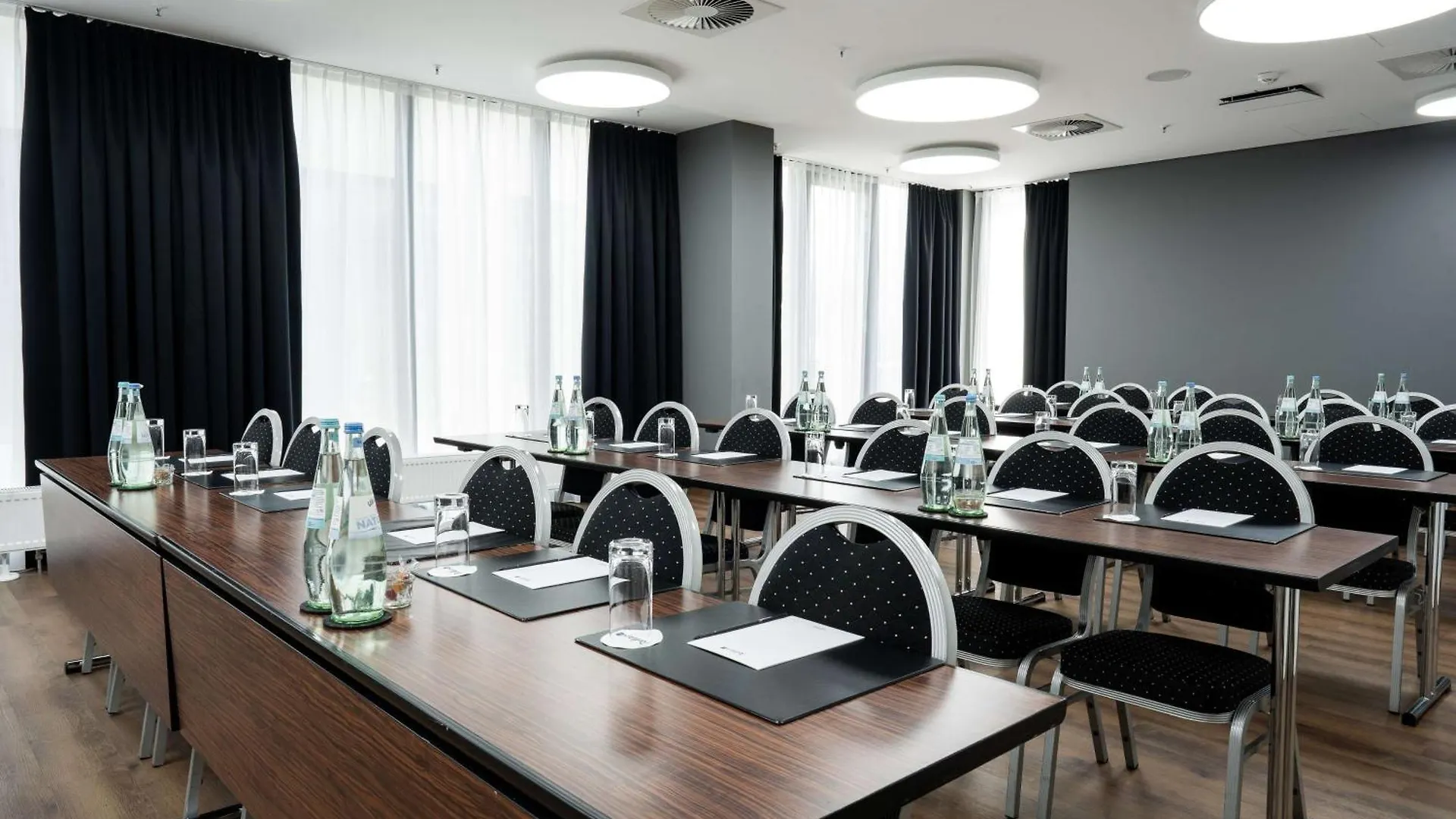 Radisson Blu Conference Hotel, Duesseldorf Dusseldorf