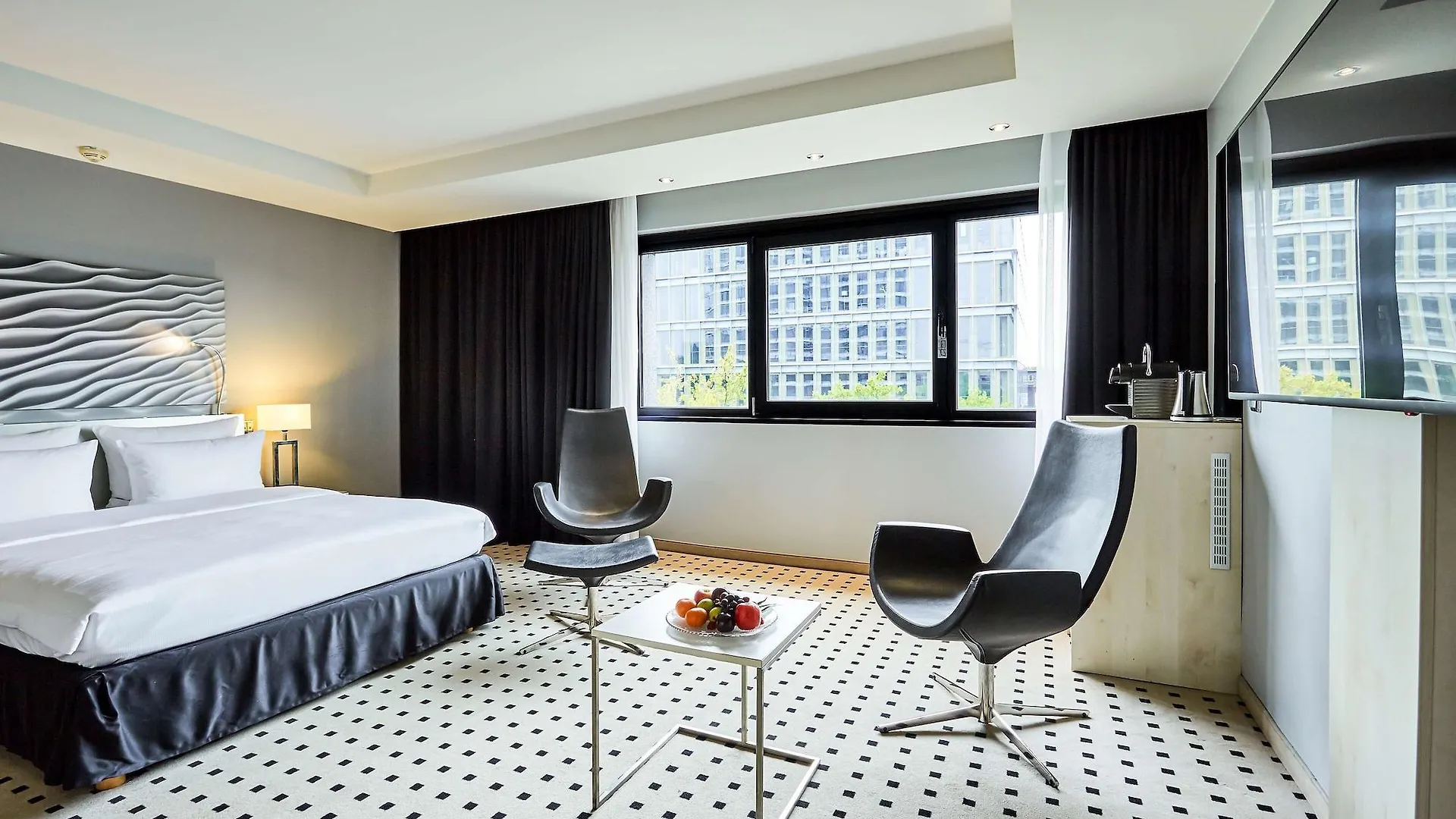Radisson Blu Conference Hotel, Düsseldorf 4*,