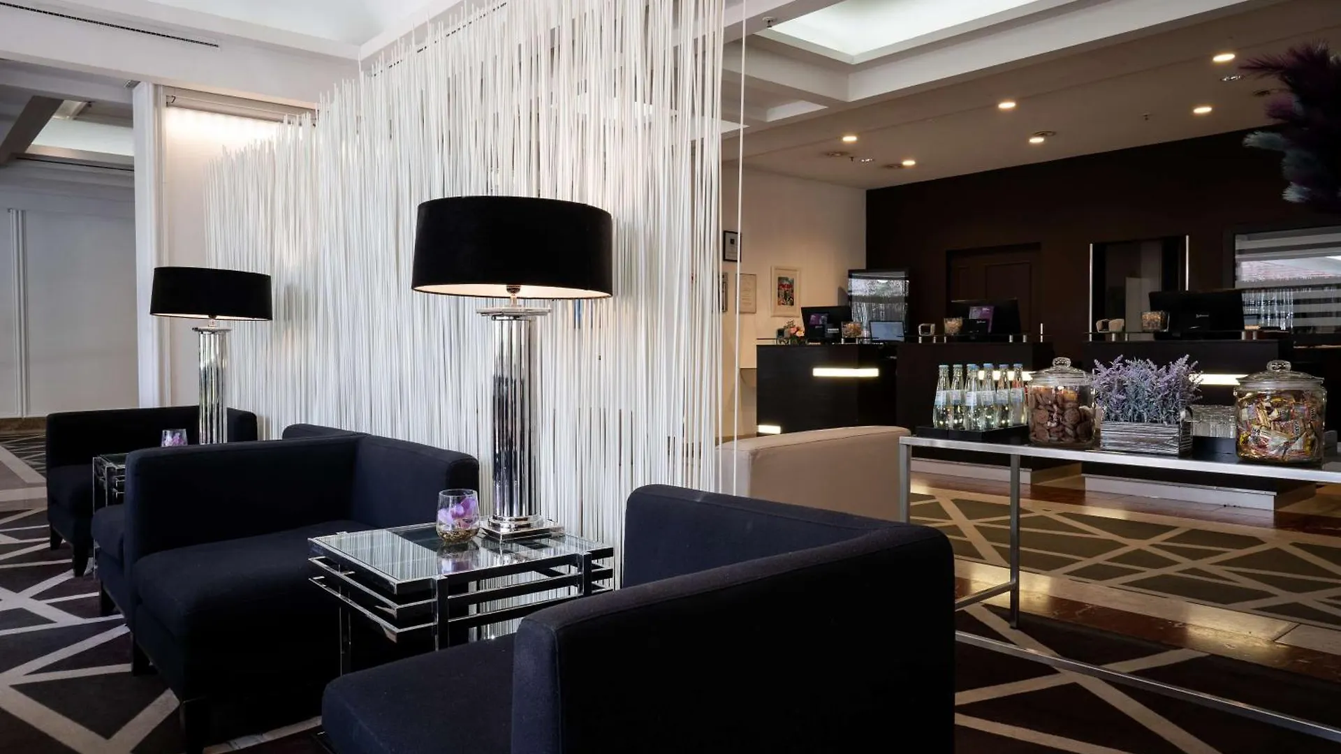 Radisson Blu Conference Hotel, Düsseldorf 4*,  Alemania