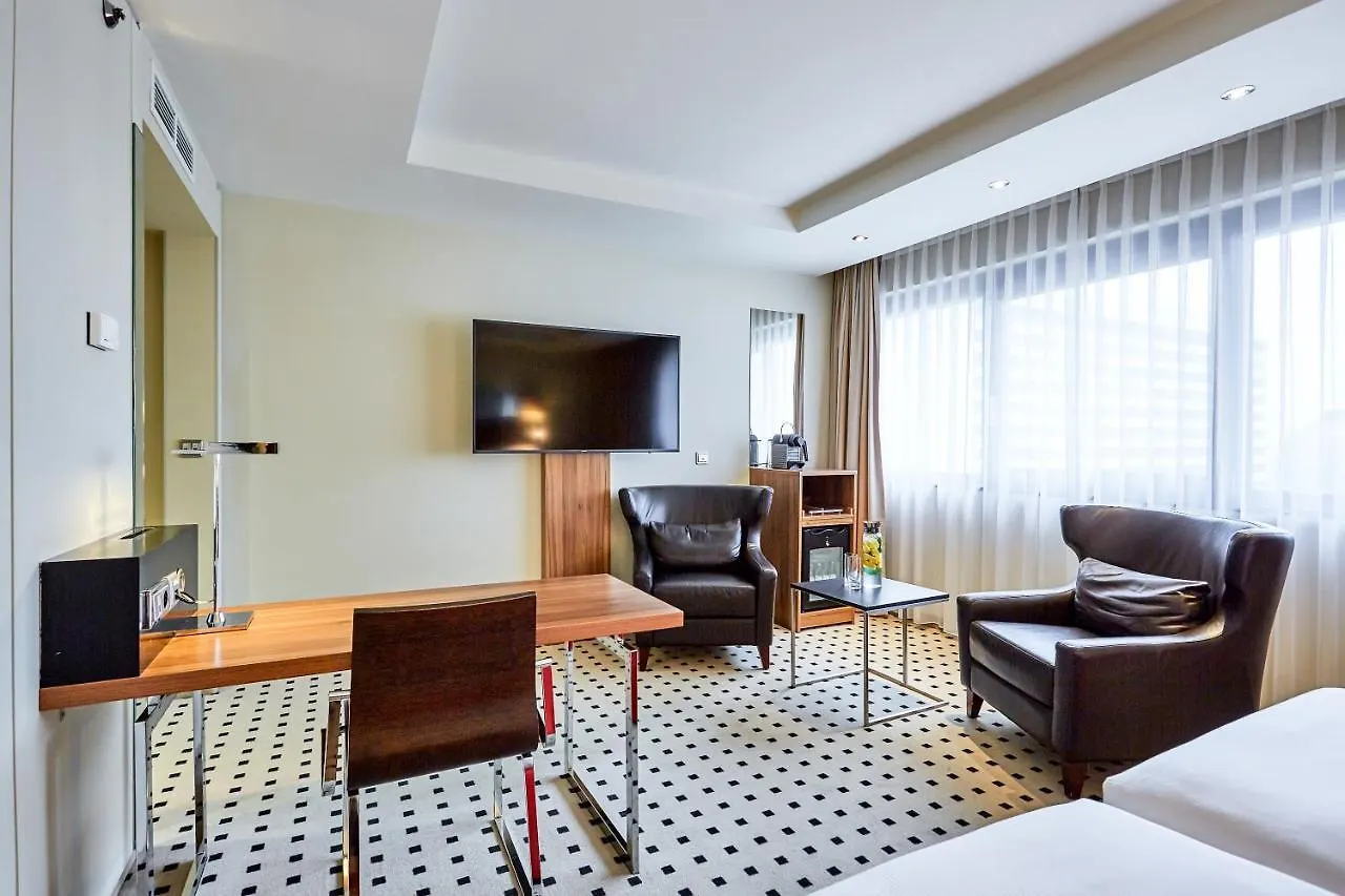 Radisson Blu Conference Hotel, Düsseldorf Hotel