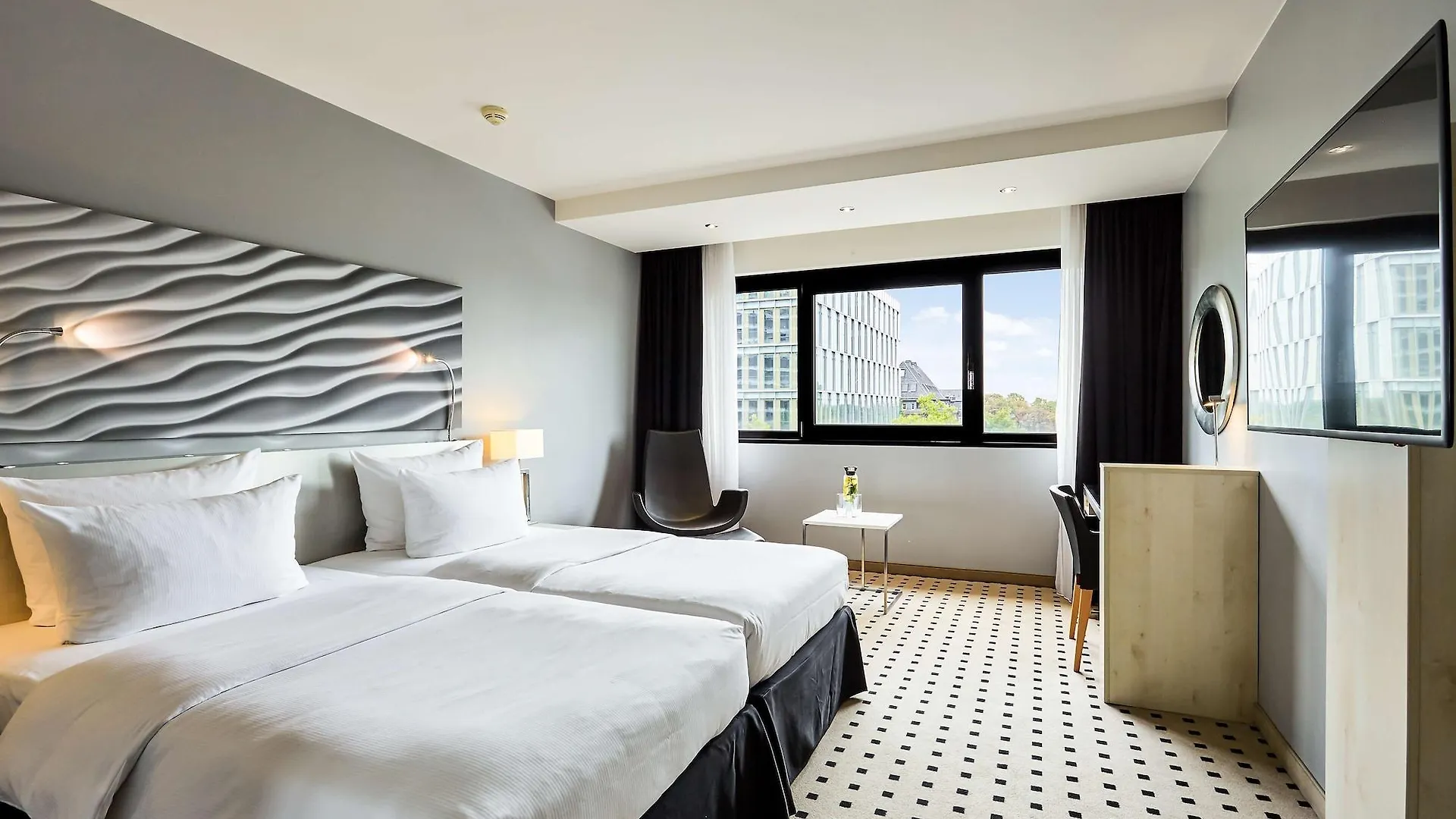 **** Hotel Radisson Blu Conference Hotel, Duesseldorf Germany